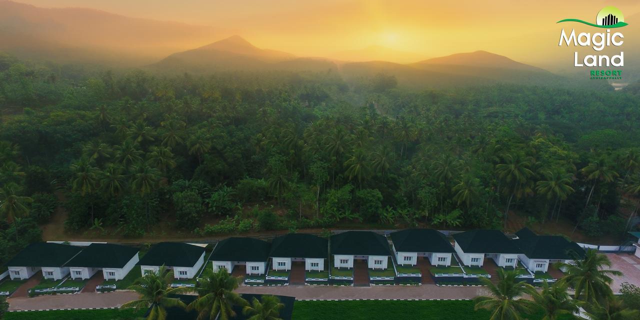 Magic Land Resorts Athirapally Irinjalakuda Exterior foto