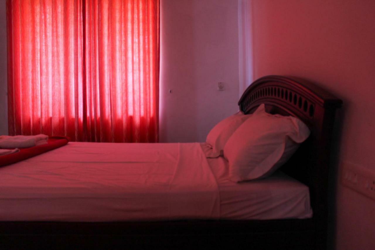 Magic Land Resorts Athirapally Irinjalakuda Exterior foto